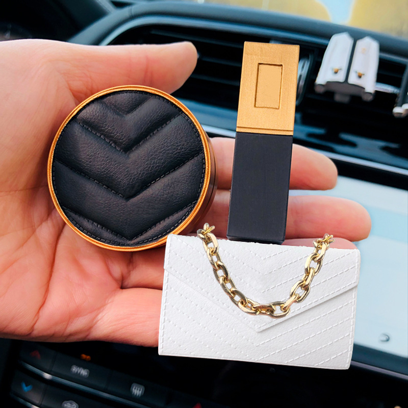 Creative Lipstick Bag Style Ca - Women Bags Outlet 评论和价格