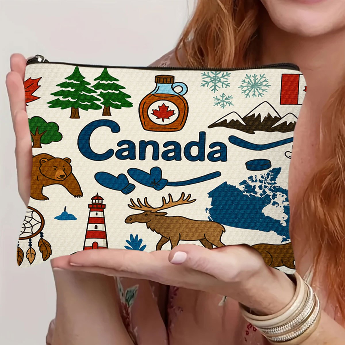 A Canada themed cosmetic bag - - Women Bags In Canada 评论和价格