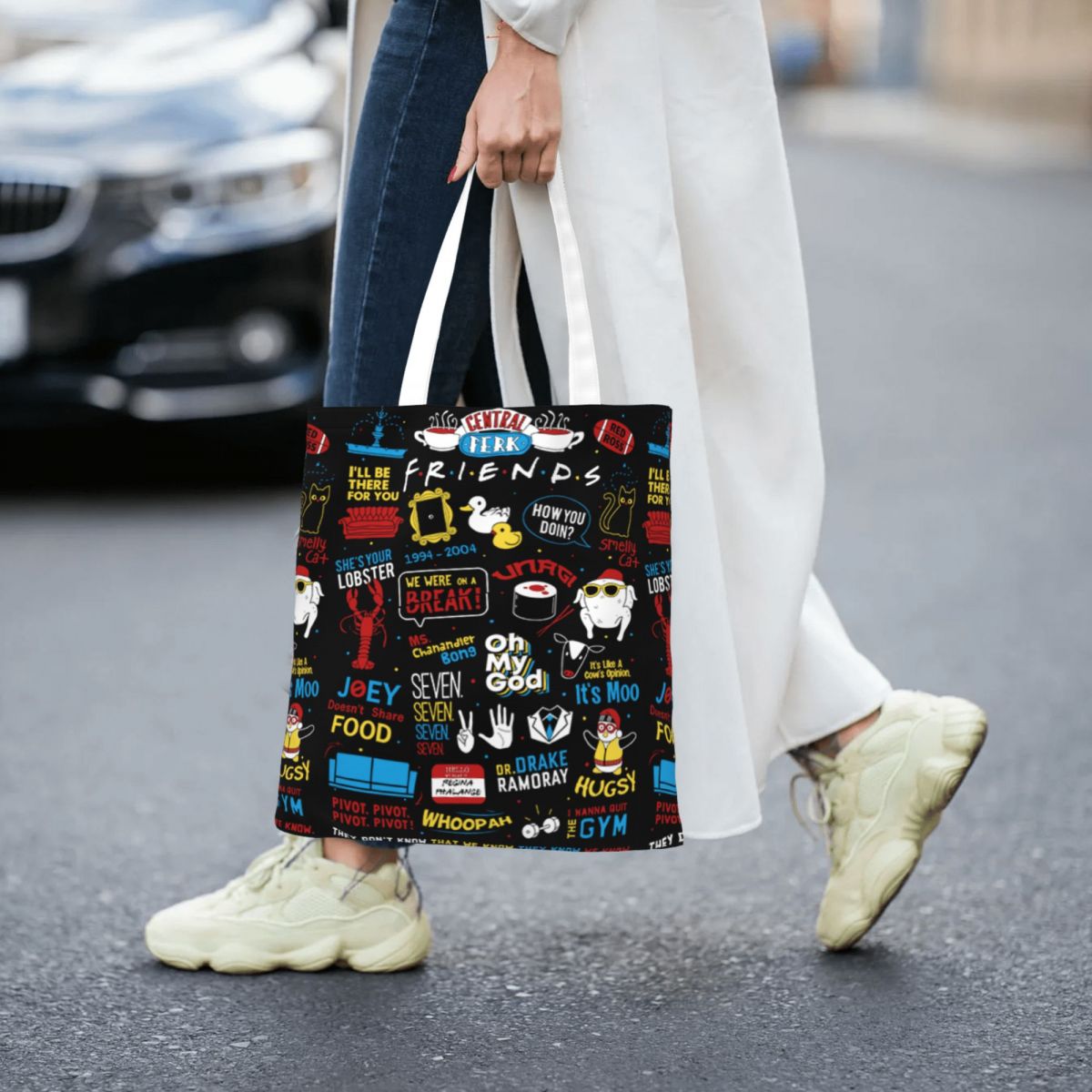 Friends Reunion TV Shows Tote  - Women Bags Ross 评论和价格