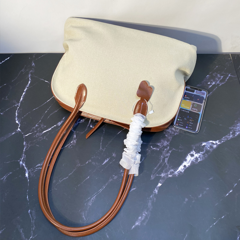 Casual Canvas Agnes Saddle Bag - Women'S Bags Top 10 评论和价格