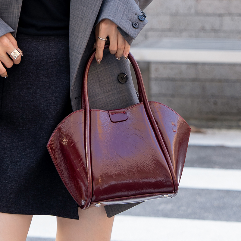 Genuine Cowhide Leather Top Ha - Women'S Bags Top 10 评论和价格