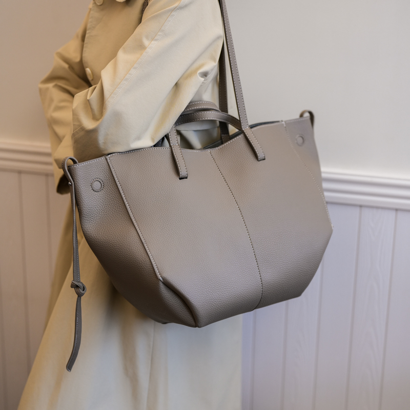 Large Capacity Leather Zipper  - Women Bags Trend 2025 评论和价格